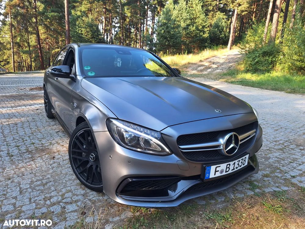 MERCEDES-BENZ Clasa C