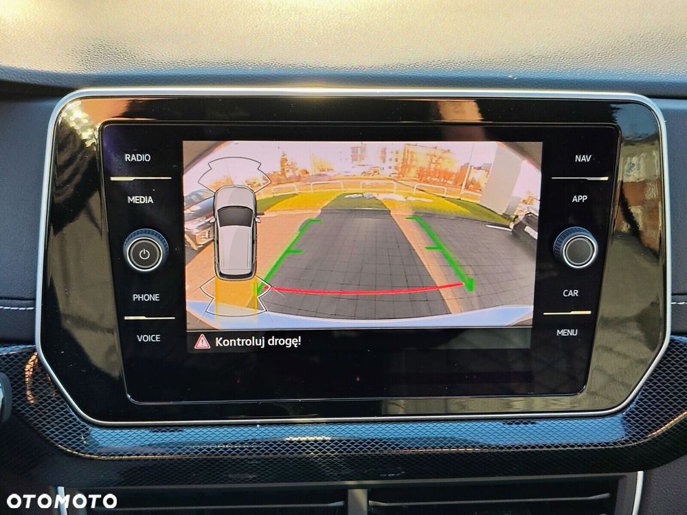 Volkswagen T-Cross - 14