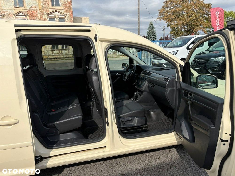 Volkswagen Caddy - 28