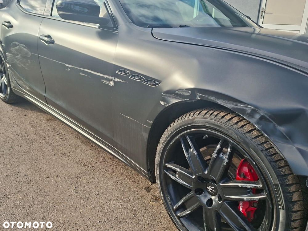 Maserati Ghibli GranSport - 6