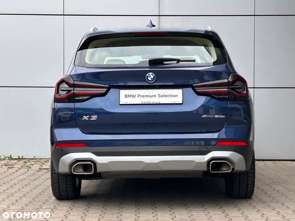BMW X3 xDrive30e - 10