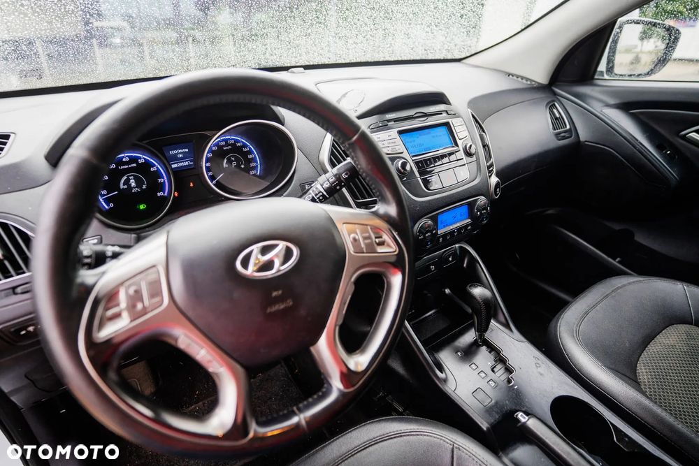 Hyundai ix35 2.0 4WD Automatik Style - 11