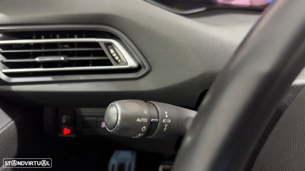 Peugeot 308 PureTech 130 Allure - 20