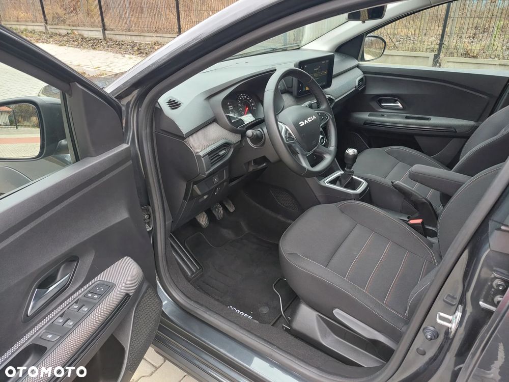 Dacia Jogger 1.0 TCe Extreme+ 7os - 14