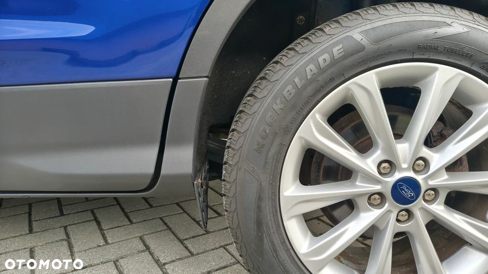 Ford Kuga 2.0 TDCi 4x4 Titanium - 29