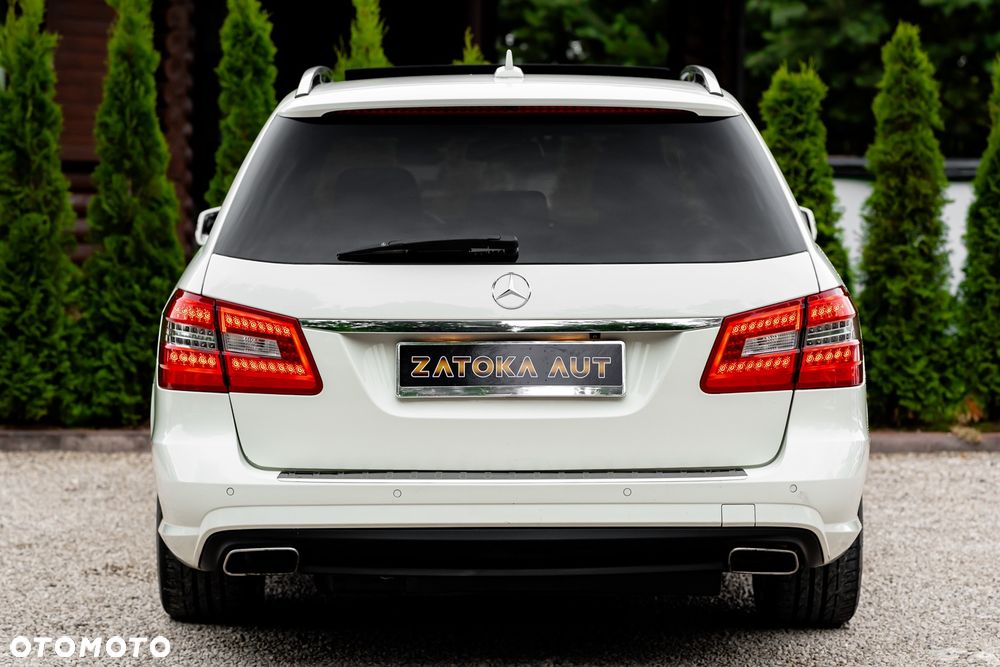 Mercedes-Benz Klasa E 350 CDI 4-Matic BlueEff - 12
