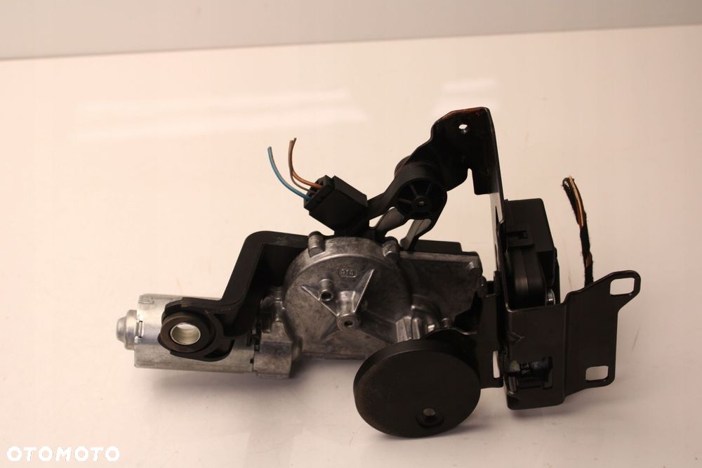 bmw 3 e91 lift 08r- silniczek mechanizm wycieraczki tył 61627208601 - 2