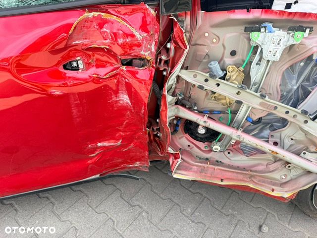 Toyota Corolla 2.0 Hybrid Executive - 5