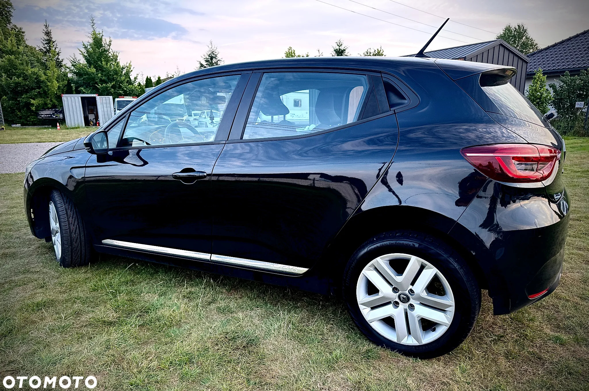 Renault Clio 1.0 TCe Zen - 8