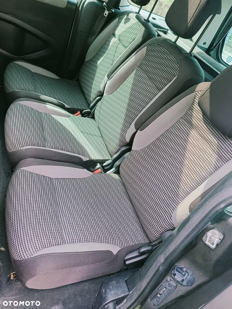 Peugeot Partner 110 Tendance mit Familien-Paket - 22