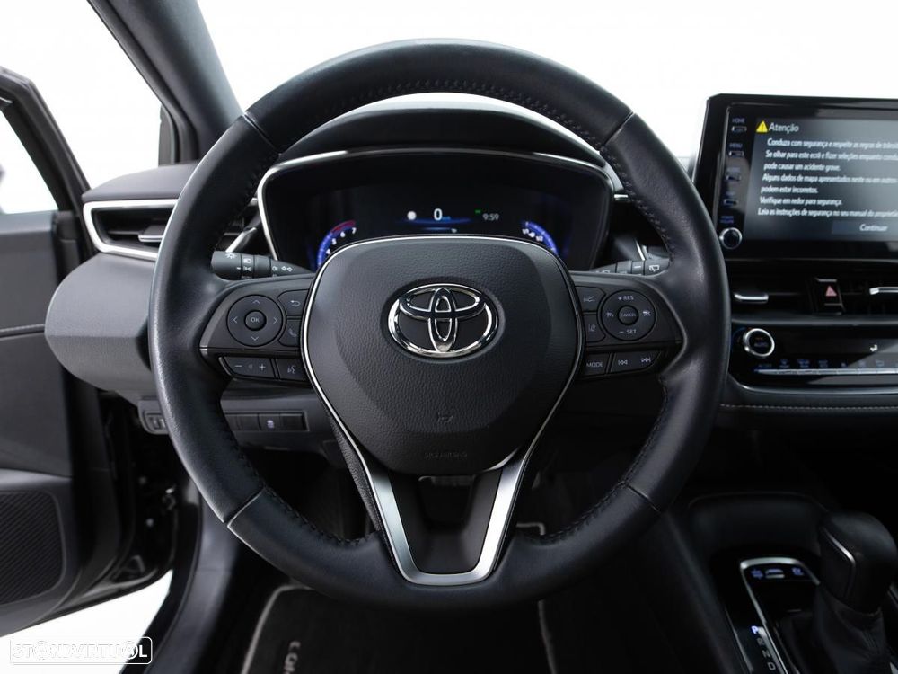 Toyota Corolla Touring Sports - 14