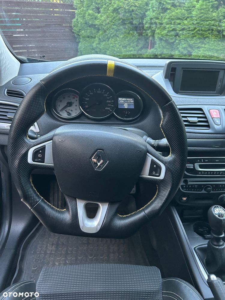 Renault Megane 2.0 dCi GT Robert Kubica - 14