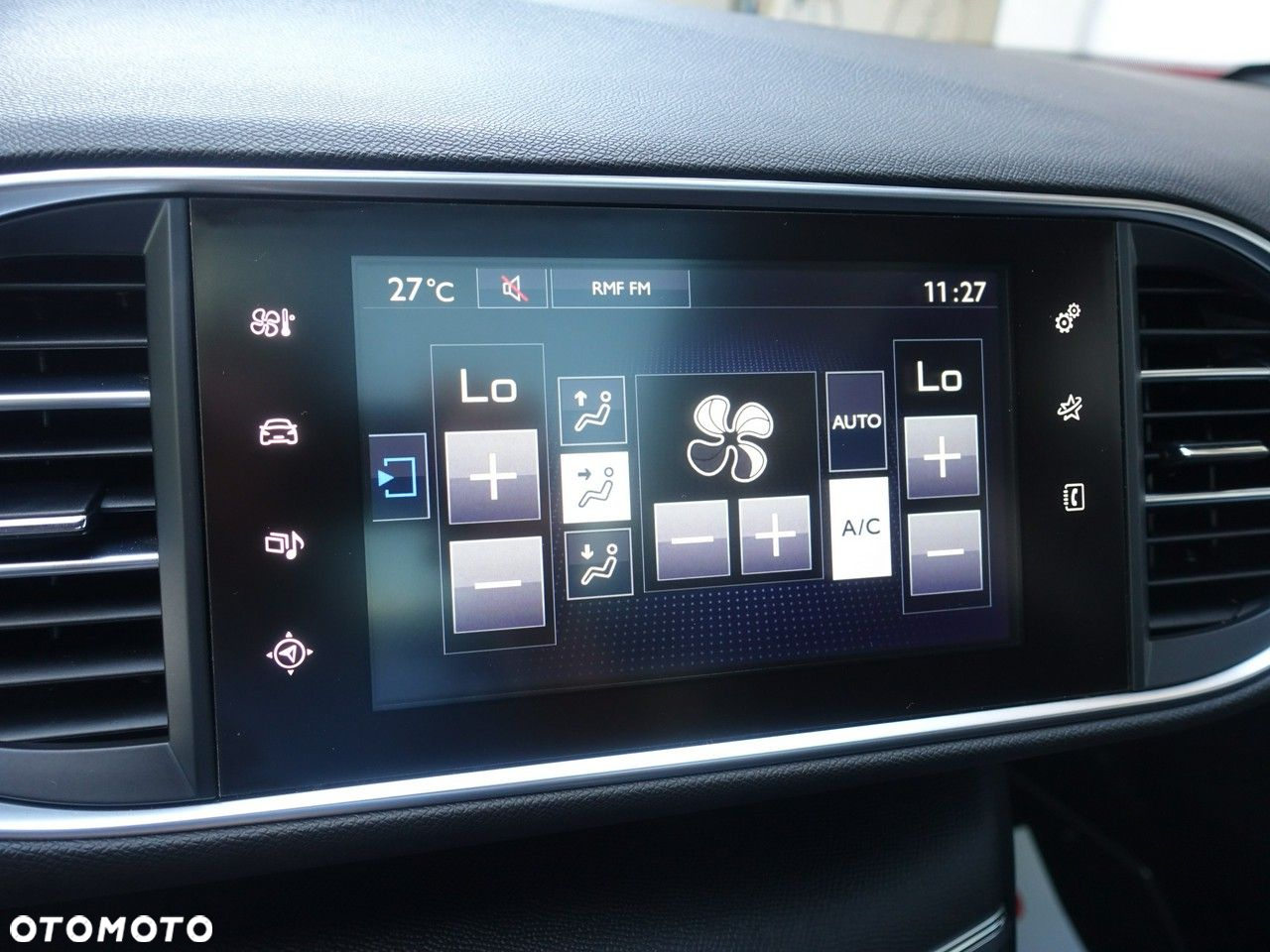Peugeot 308 - 23