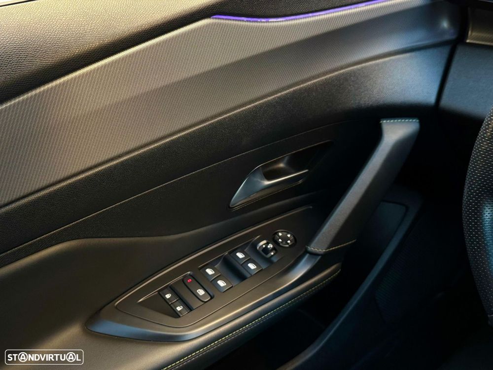 Peugeot 308 SW 1.2 PureTech GT EAT8 - 44