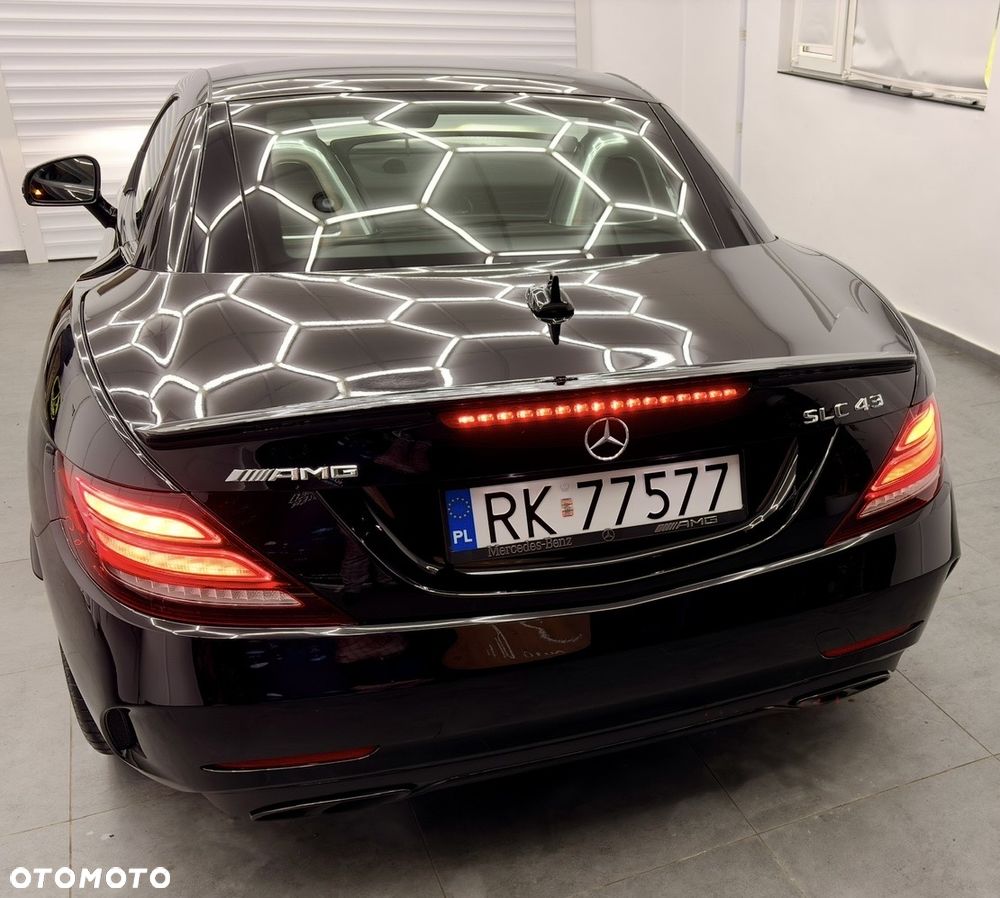 Mercedes-Benz SLC AMG 43 9G-TRONIC - 14