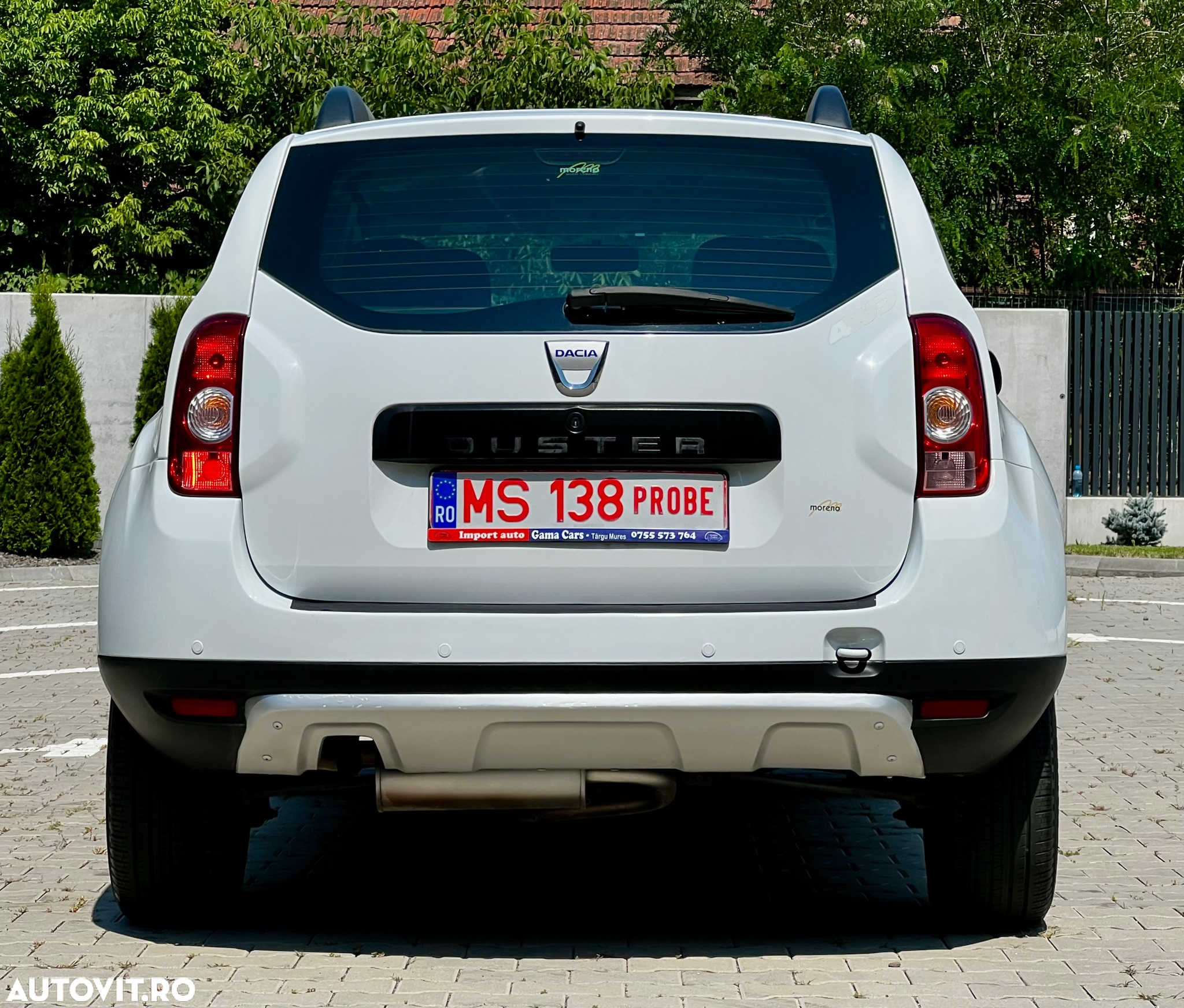 Dacia Duster 1.6 4x4 Laureate - 14