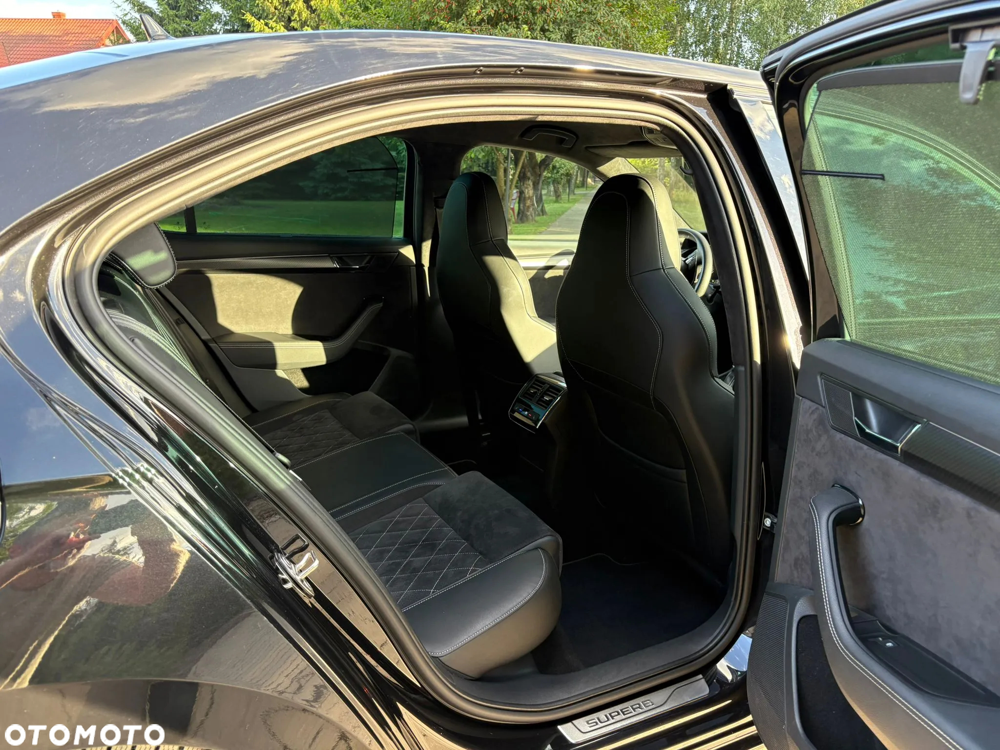 Skoda Superb 2.0 TDI SCR Sportline DSG - 13