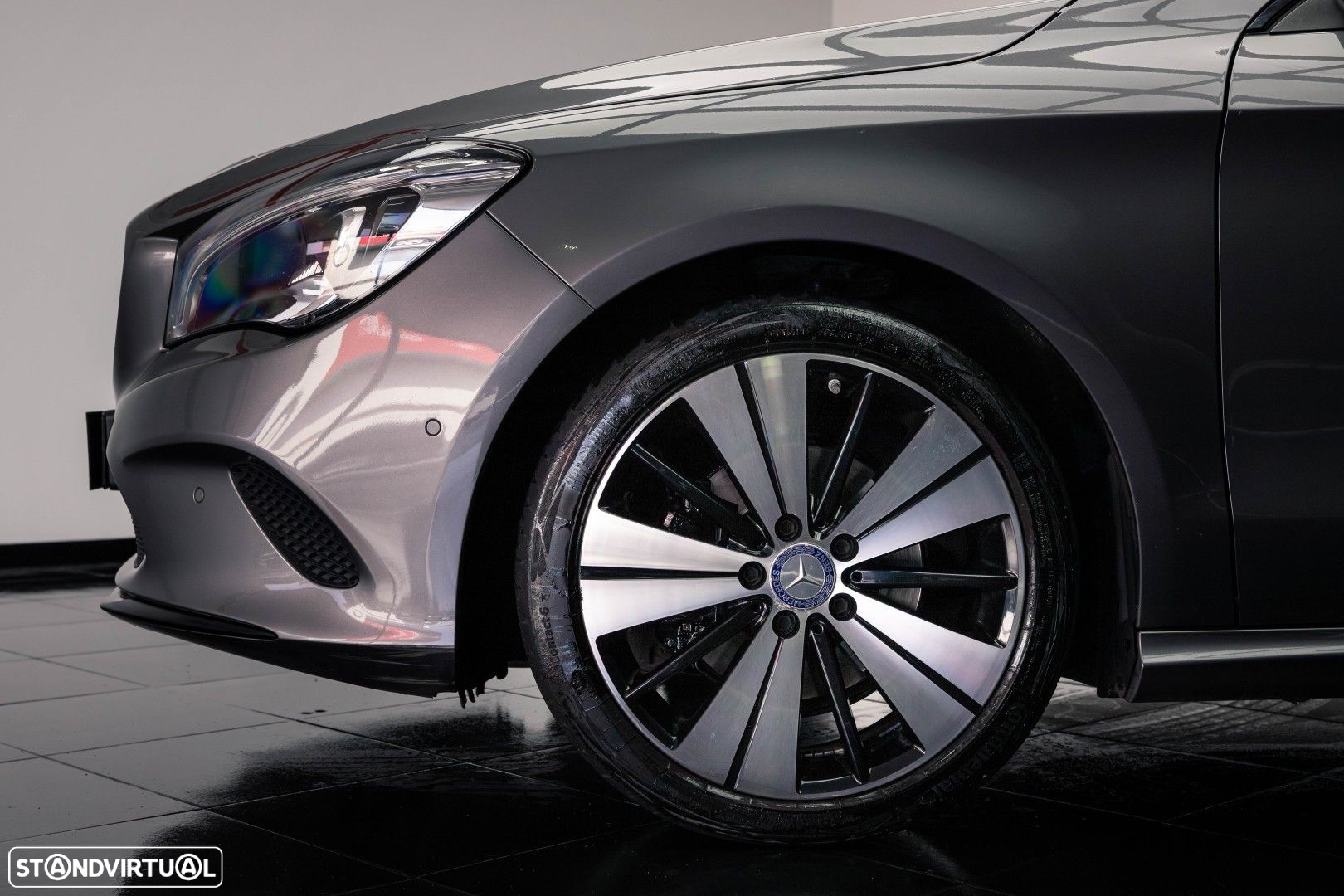 Mercedes-Benz CLA 180 d Shooting Brake Urban - 17
