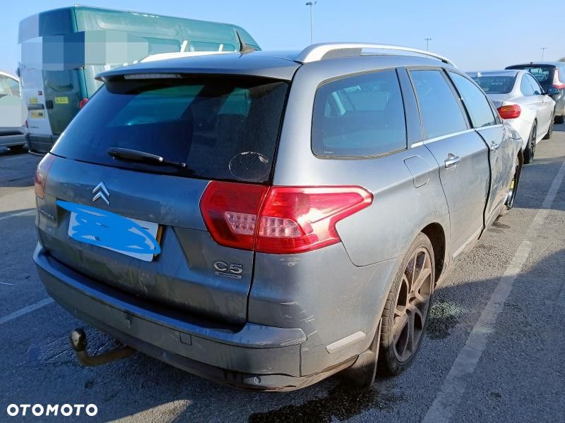 Citroën C5 HDi 135 Exclusive - 3