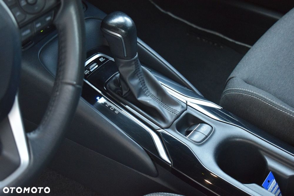 Toyota Corolla 1.8 Hybrid Comfort - 17