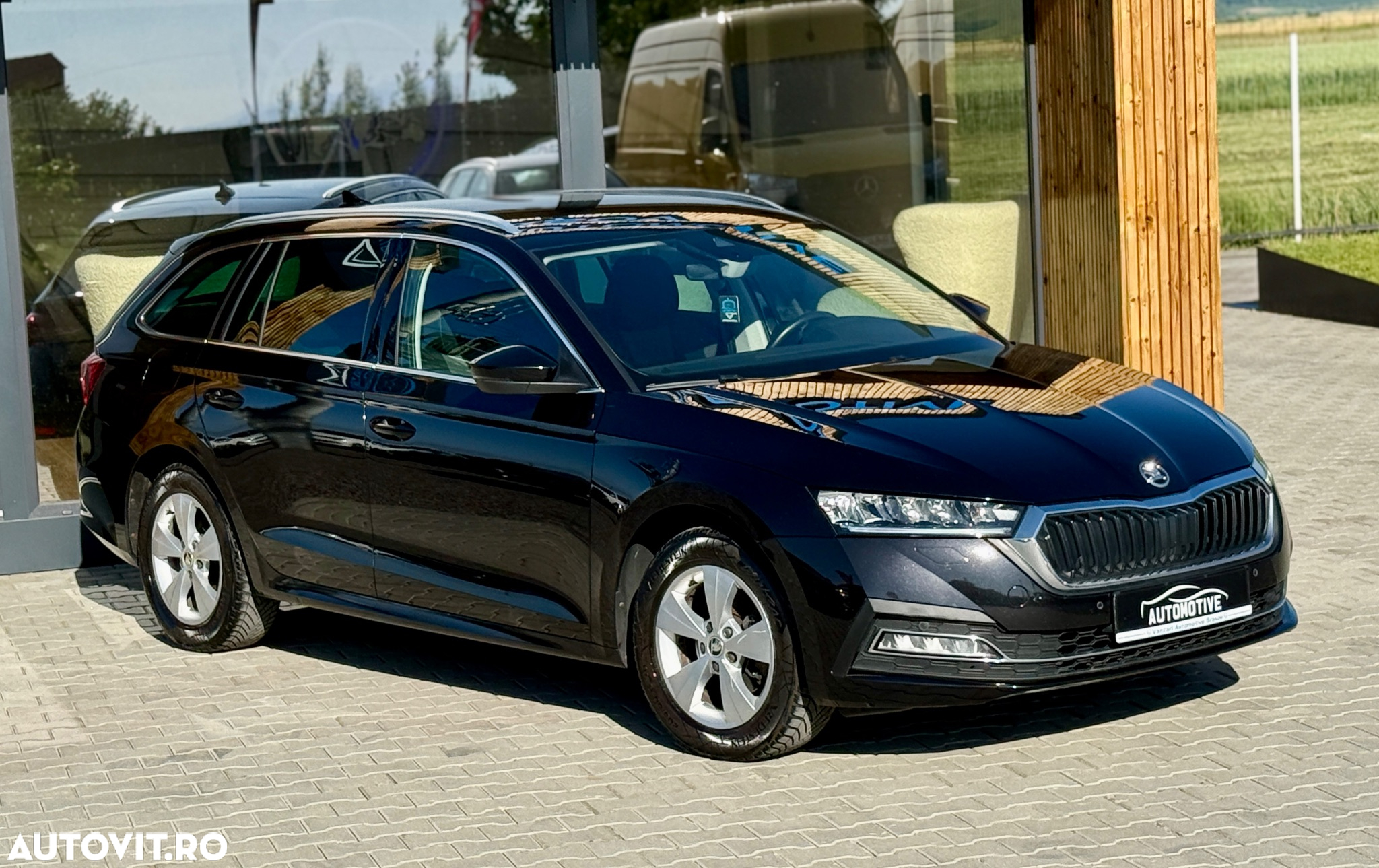 Skoda Octavia 2.0 TDI DSG Style - 13