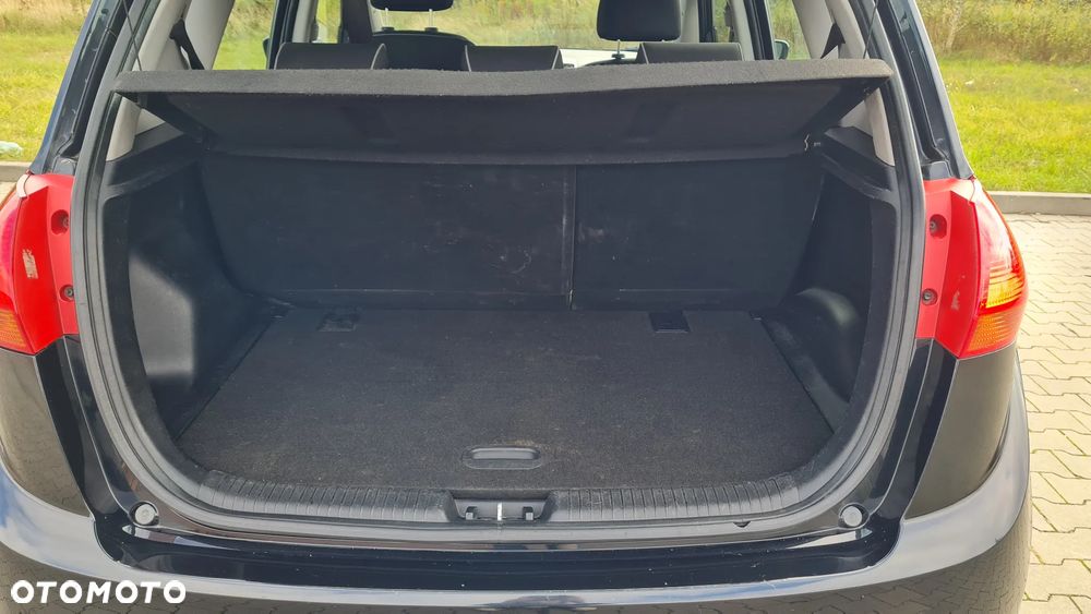 Kia Venga 1.4 CVVT Attract - 8