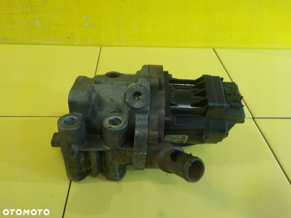 IVECO 2.3 HPI 14r 106KM F1AE0481A zawor EGR - 9