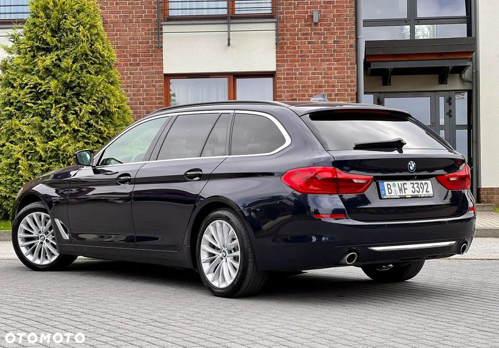 BMW Seria 5 520d M Sport Edition - 15