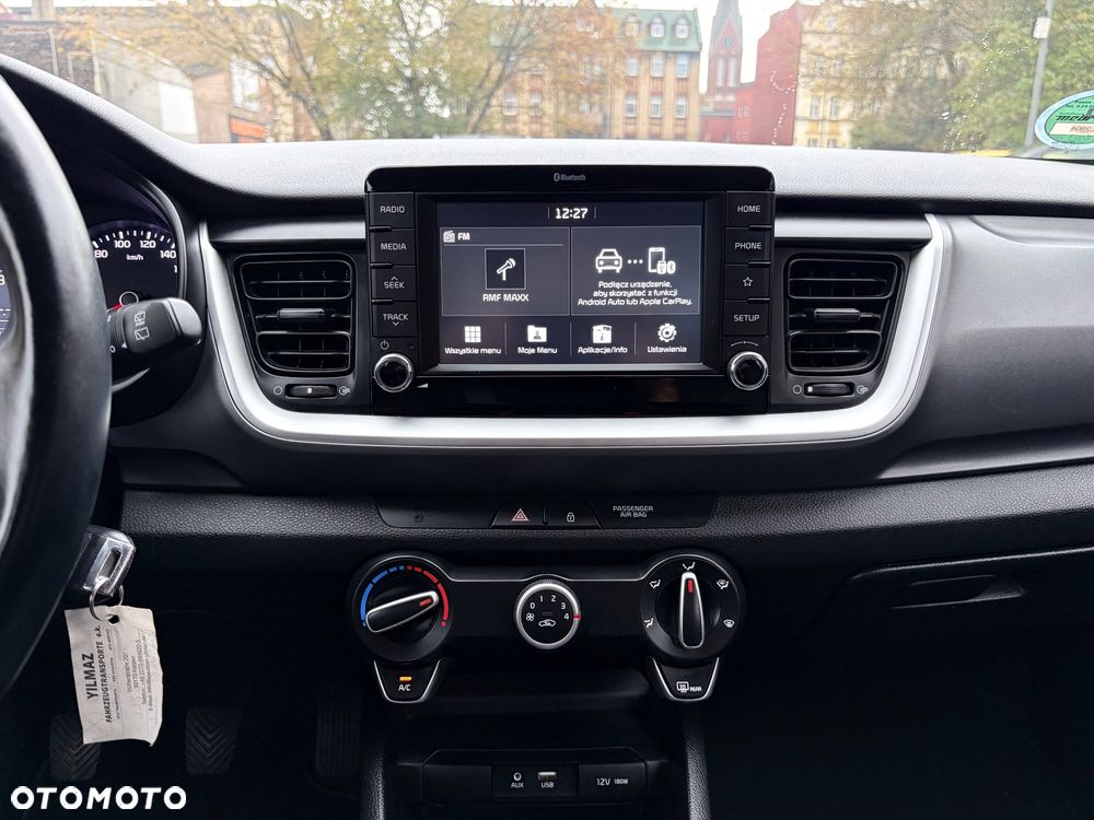 Kia Stonic - 24