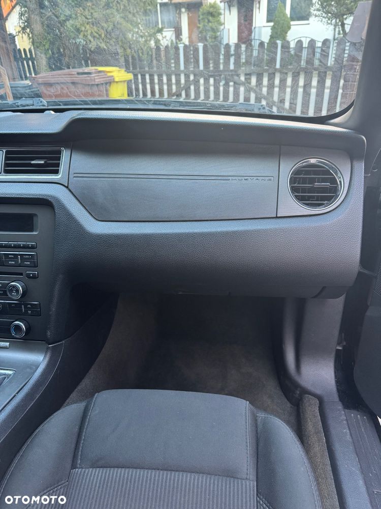 Ford Mustang 5.0 V8 GT - 10