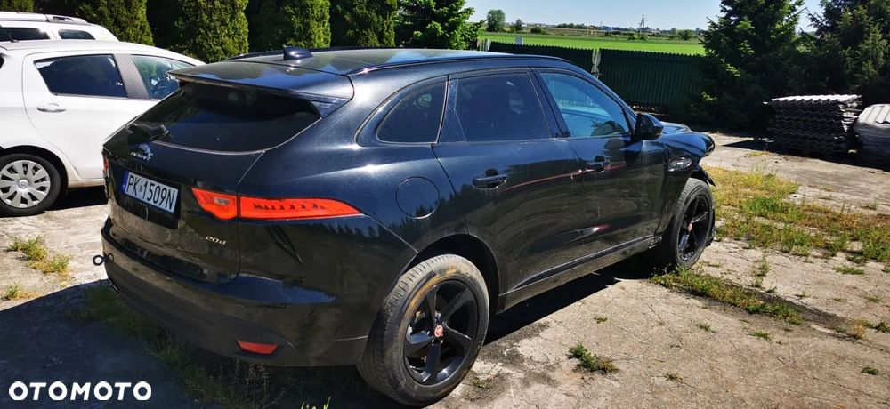 Jaguar F-Pace 2.0 i4D AWD R-Sport - 10