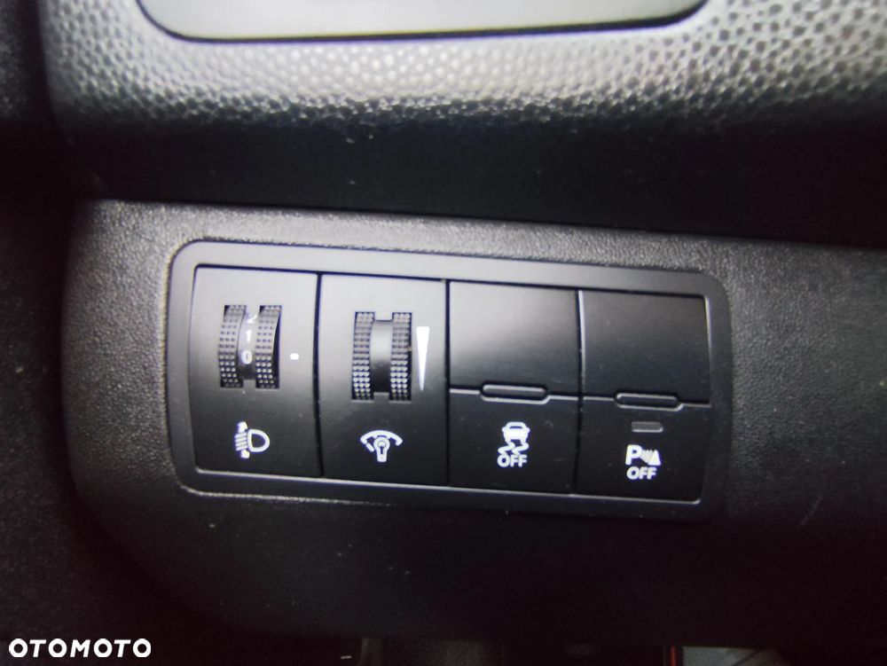 Kia Venga - 30