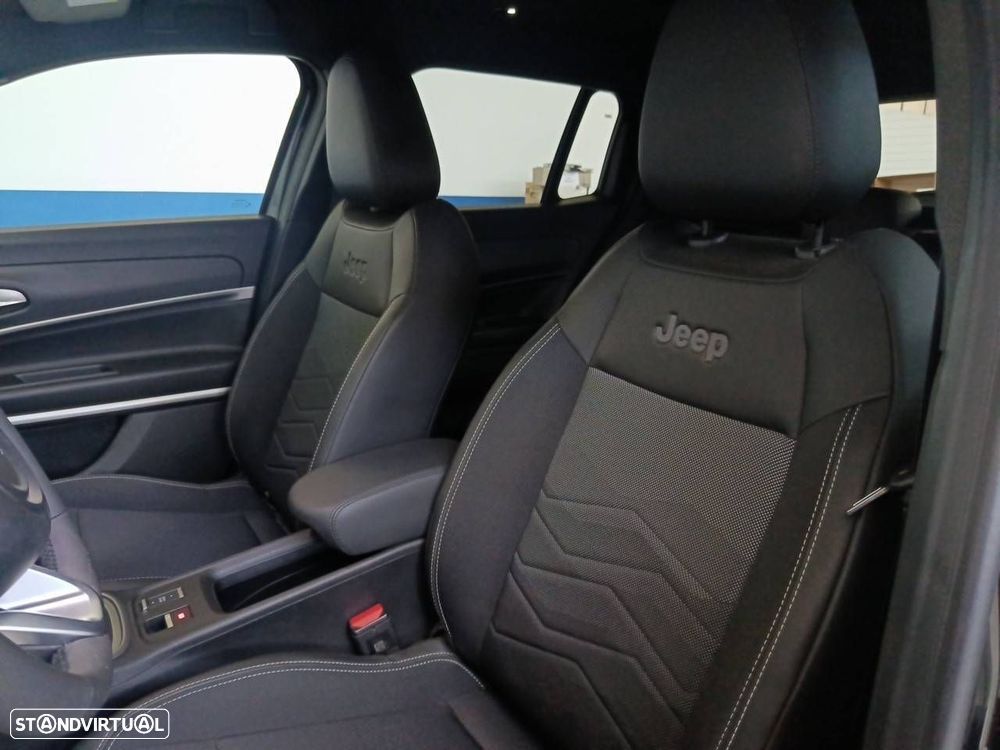 Jeep Avenger 1.2 e-Hybrid Altitude DCT - 9