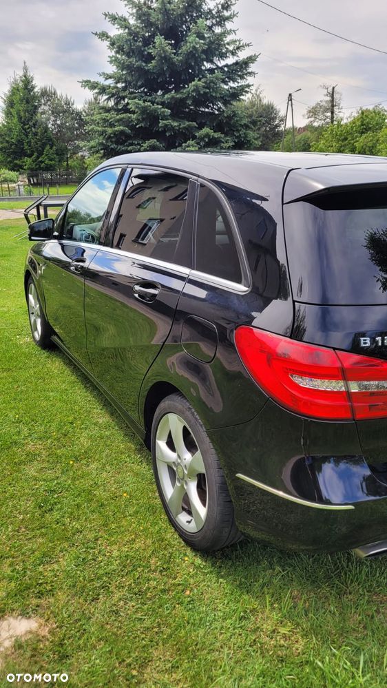 Mercedes-Benz Klasa B 180 CDI (BlueEFFICIENCY) - 2