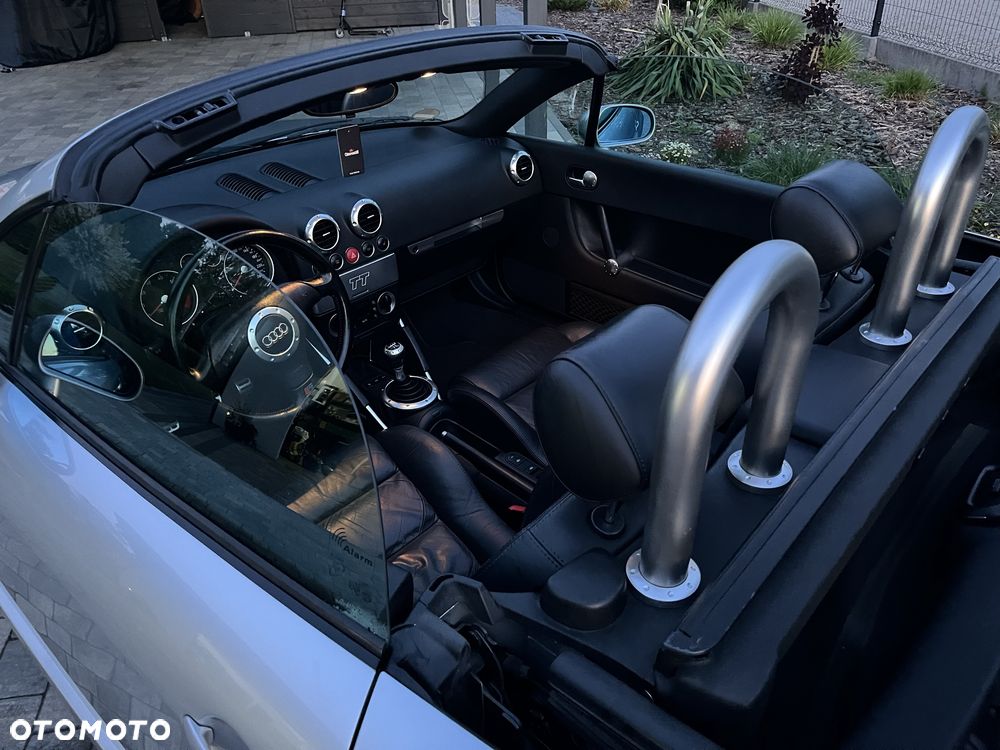 Audi TT Roadster - 6