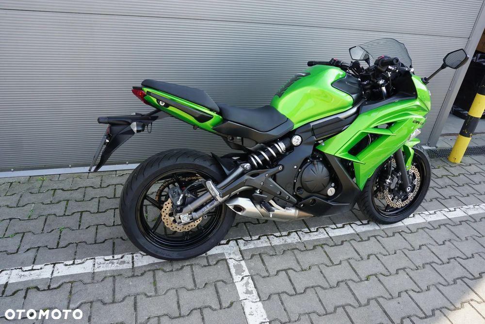 Kawasaki ER - 3