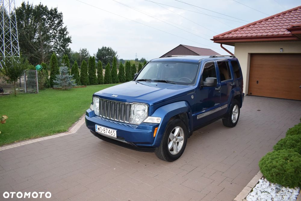 Jeep Liberty - 9