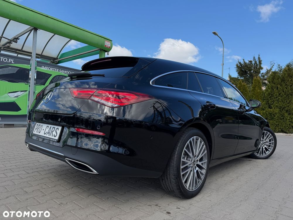 Mercedes-Benz CLA 220 d 8G-DCT - 4