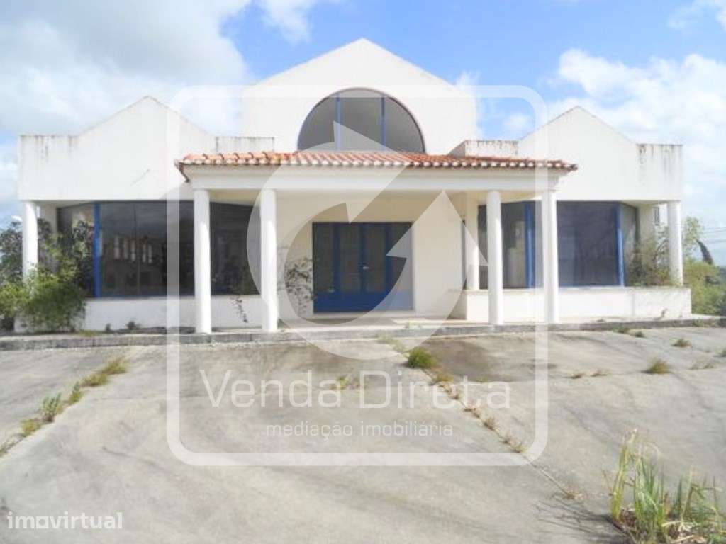 Armazém em Alcanena com 389 m² - IMÓVEL DA BANCA - Grande imagem: 2/12