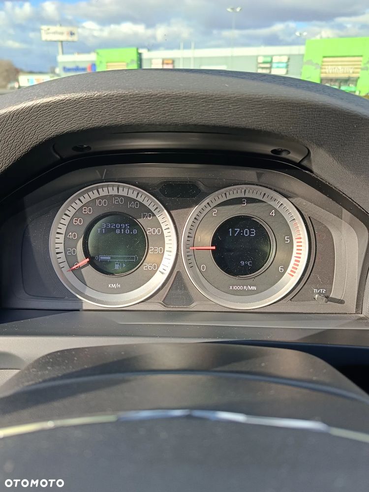 Volvo V60 D3 Summum - 10