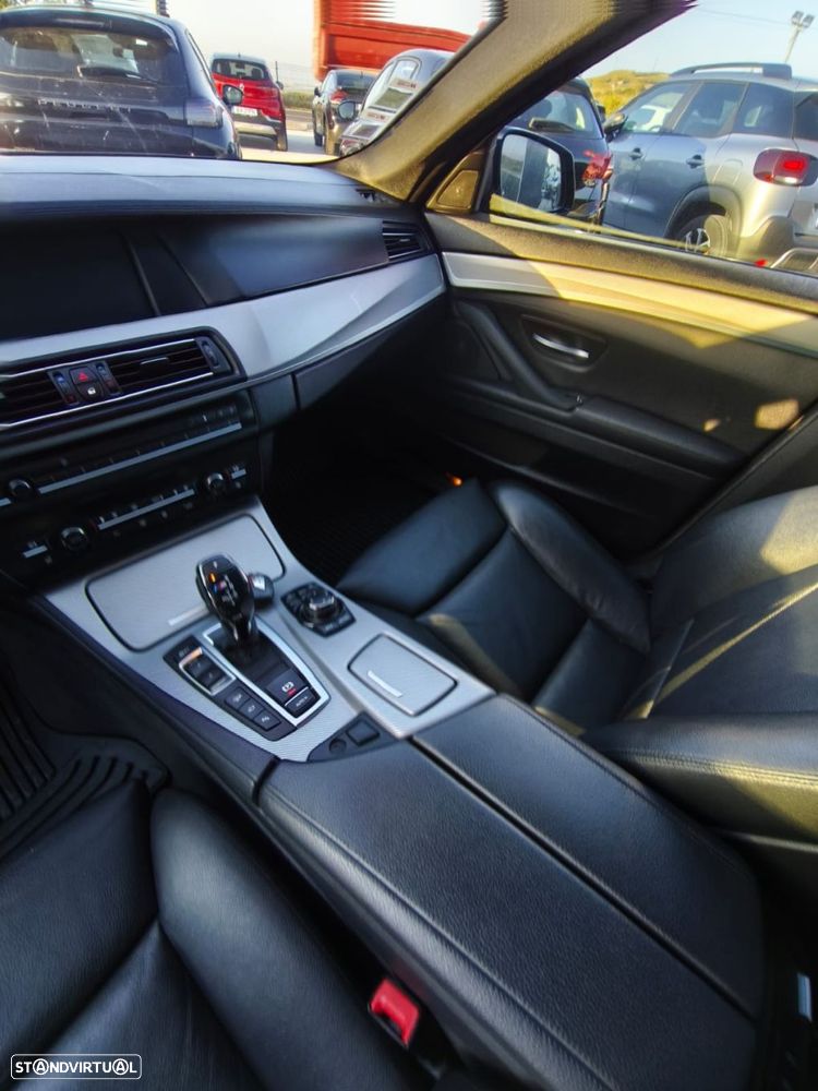 BMW M550d xDrive Auto - 33
