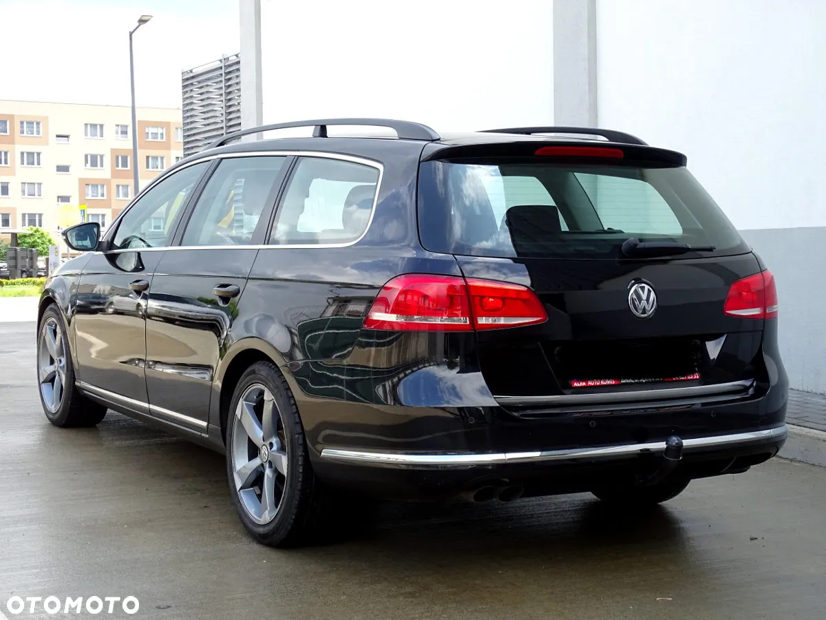 Volkswagen Passat 2.0 TDI Comfortline DSG - 8