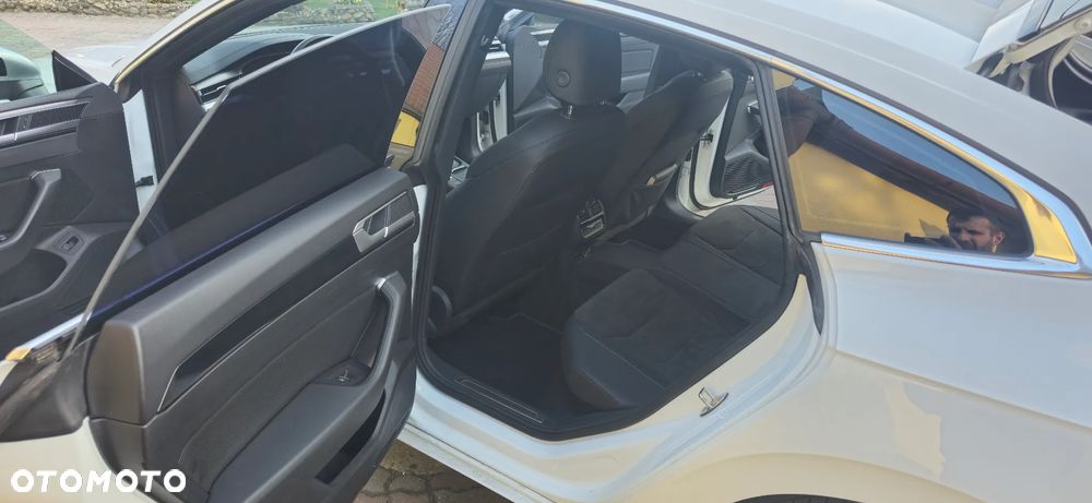 Volkswagen Arteon 2.0 TSI 4Motion R DSG - 14