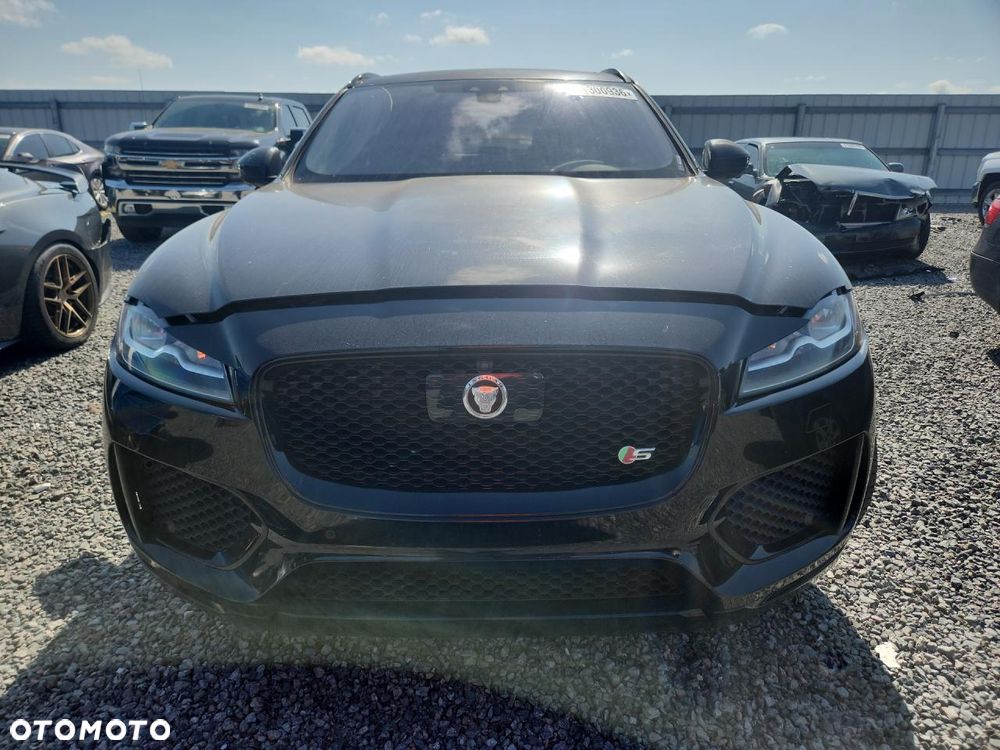 Jaguar F-Pace P250 AWD S - 6