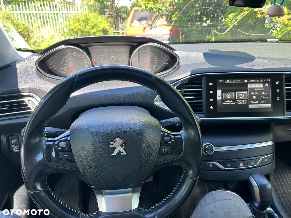 Peugeot 308 1.6 BlueHDi Allure S&S EAT6 - 16