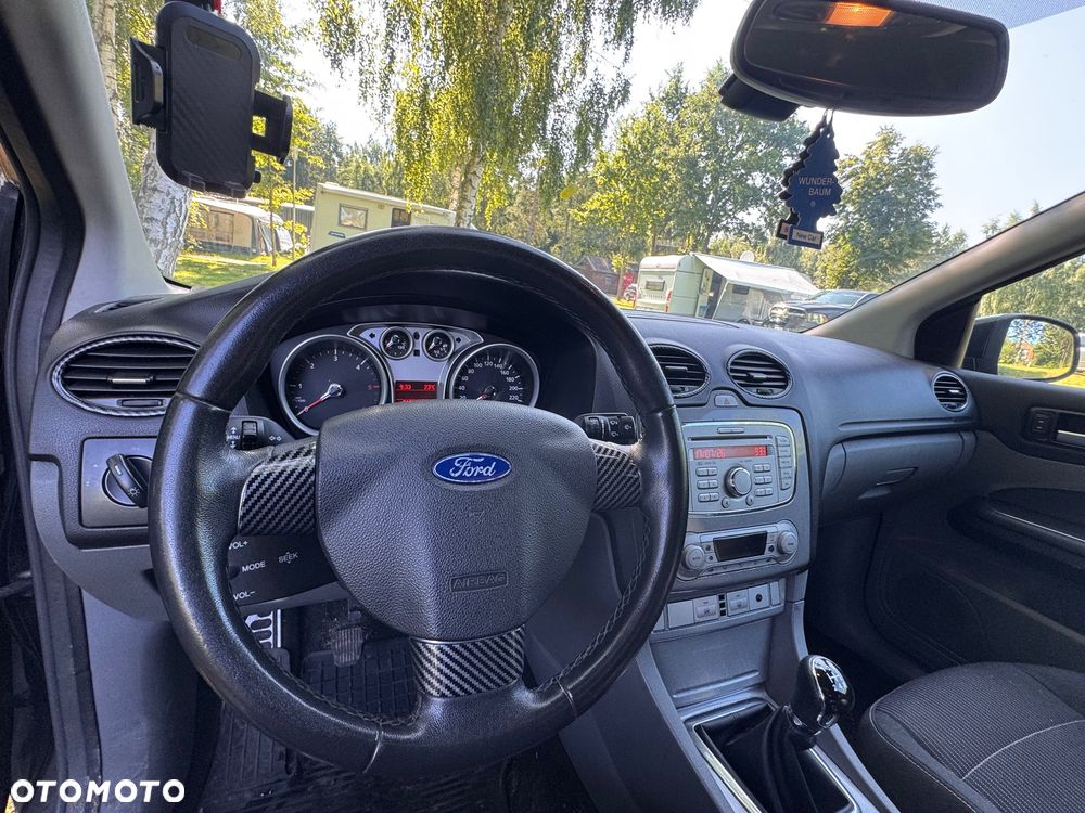 Ford Focus 1.8 TDCi Titanium - 9