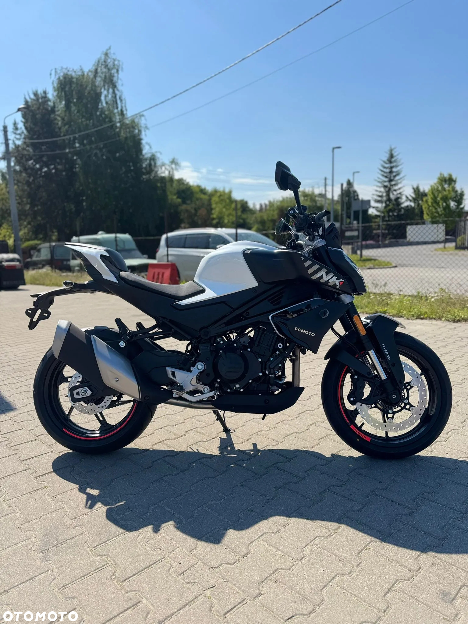 CFMoto 450NK - 20