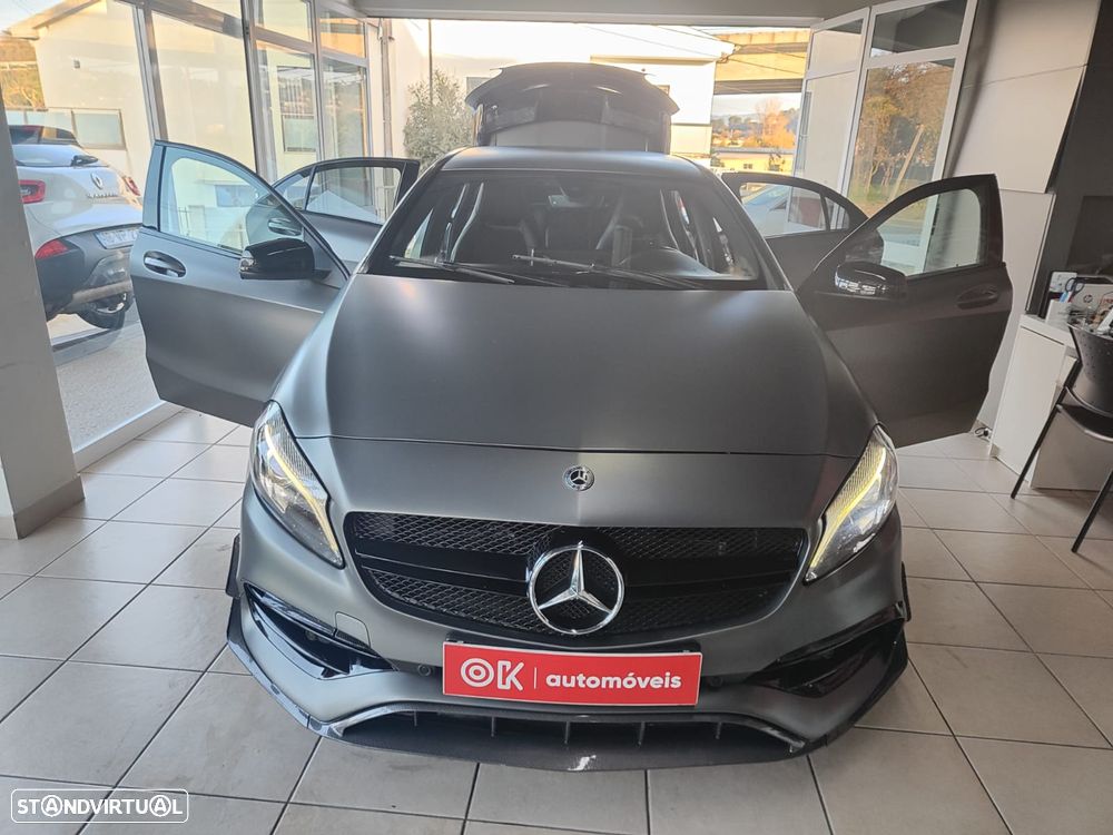 Mercedes-Benz A 45 AMG 4Matic Speedshift 7G-DCT - 17
