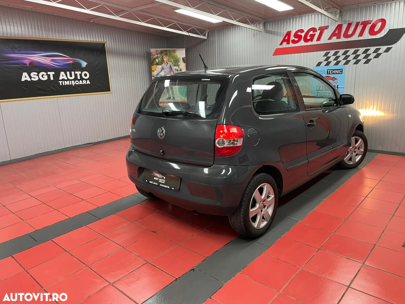 Volkswagen Fox 1.2 - 8