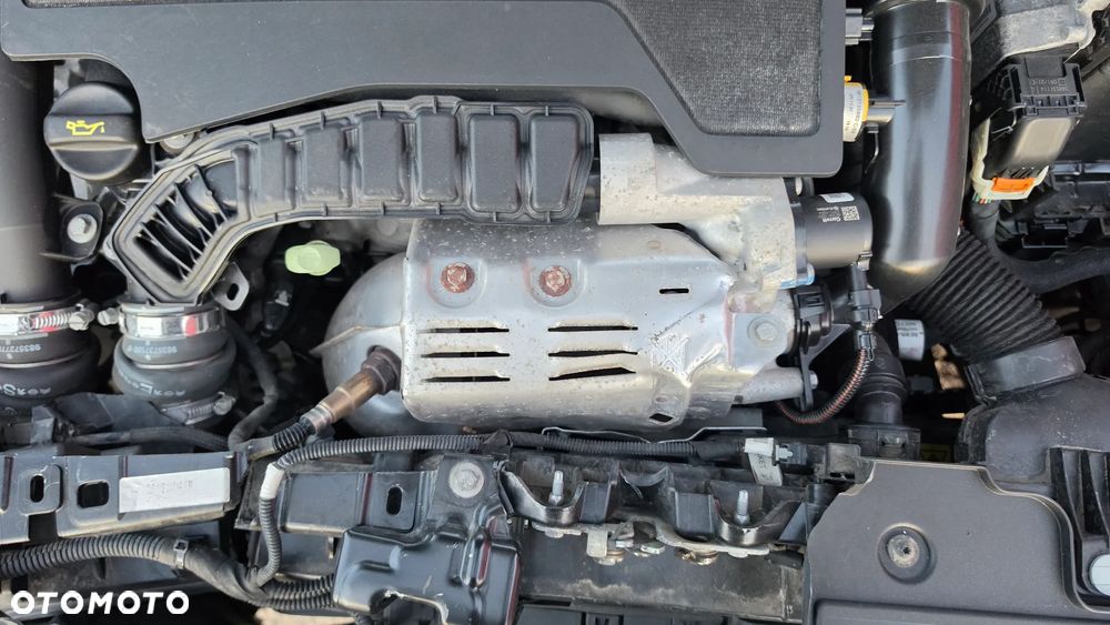 Citroën C4 PureTech 130 Stop&Start FEEL PACK - 35